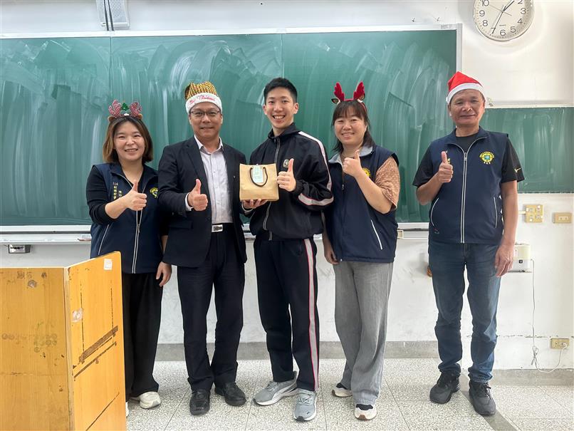 1141224致贈學測考生金榜題名鑰匙圈