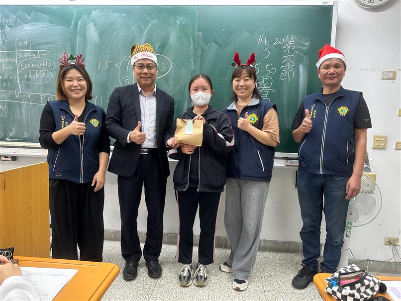 1141224致贈學測考生金榜題名鑰匙圈