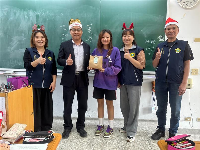 1141224致贈學測考生金榜題名鑰匙圈